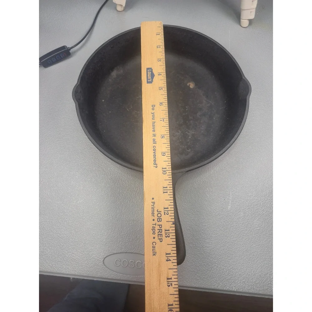 Vintage BSR Century Series No 8 Cast Iron Skillet 10 5/8 Inch Made in USA